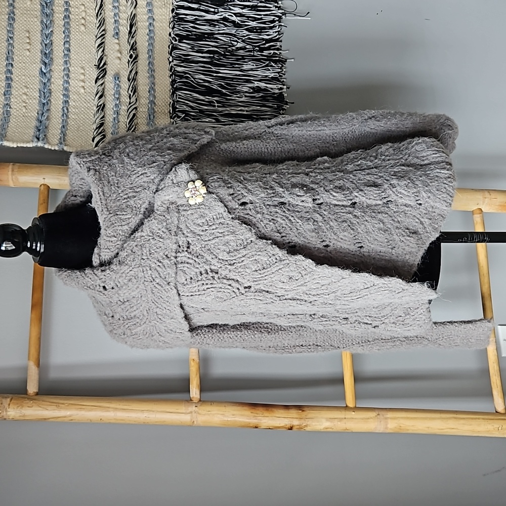 KENSIE Shawl/Wrap sweater